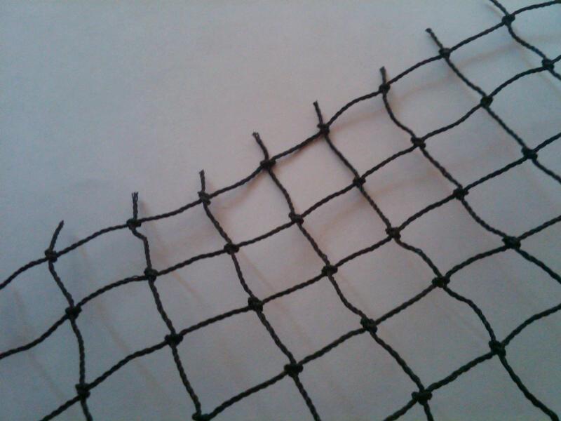 Orchard Valley Supply Deer Fencing 8' x 330' - Mesh Net