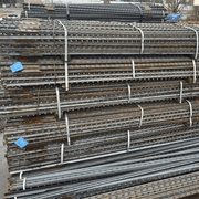 Orchard Valley Supply T-Posts - No Paint, With Spade